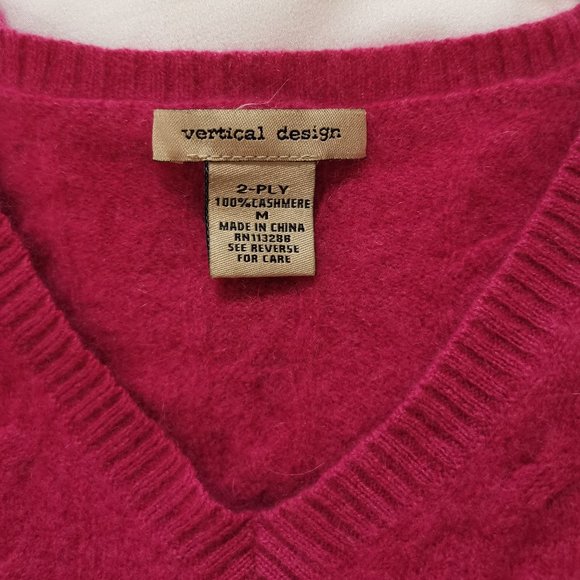 Vertical Design 100% Cashmere V-neck Sweater (S) - Picture 2 of 3